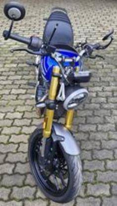 TRIUMPH SPEED 400 